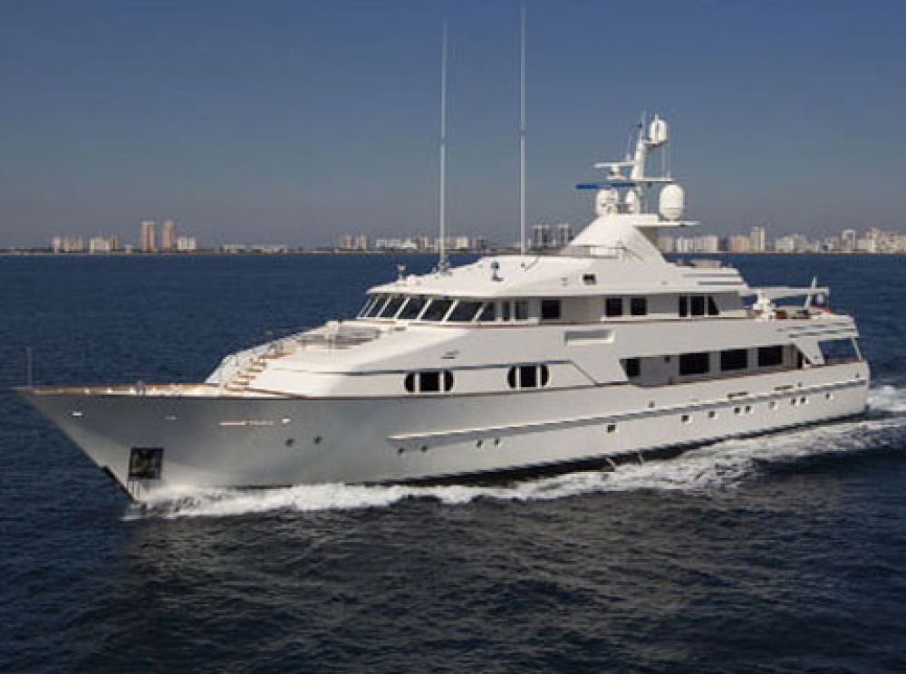 yacht charter featured image 45 bf114947