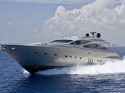 yacht charter featured image 33