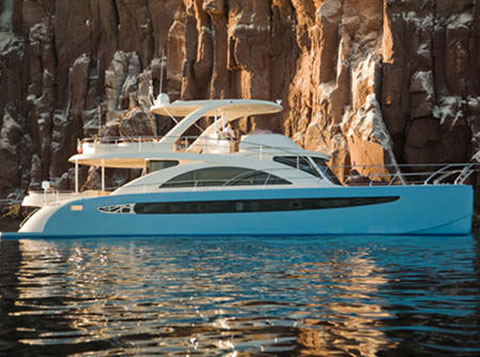 yacht charter featured image 8