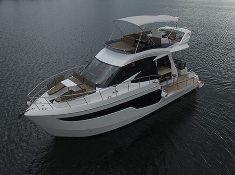 yacht charter featured image