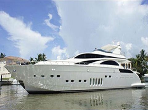 yacht charter featured image 38 42b139f7