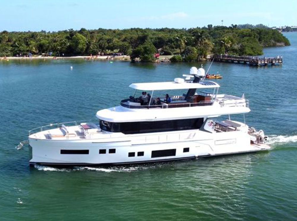 2021 Sirena 68 Flybridge index 679073b9