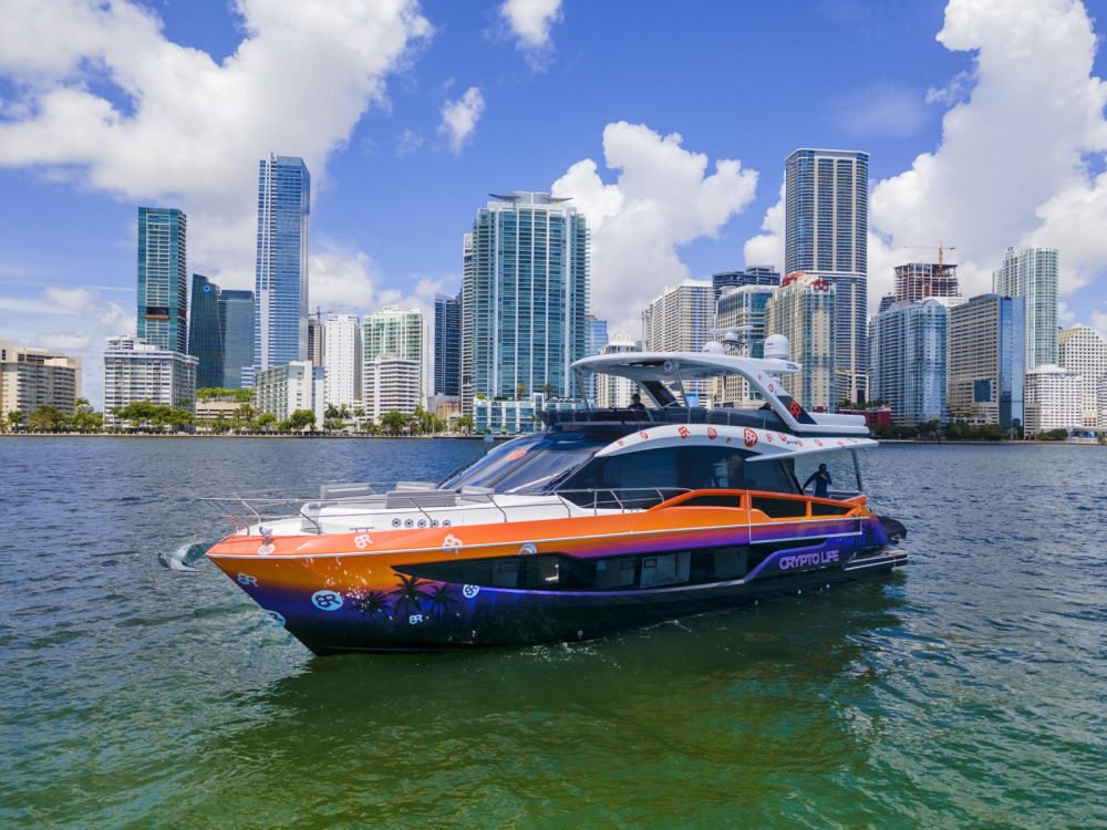 Galeon 64 CryptoLife yacht charter miami beach 006 eed8ce82